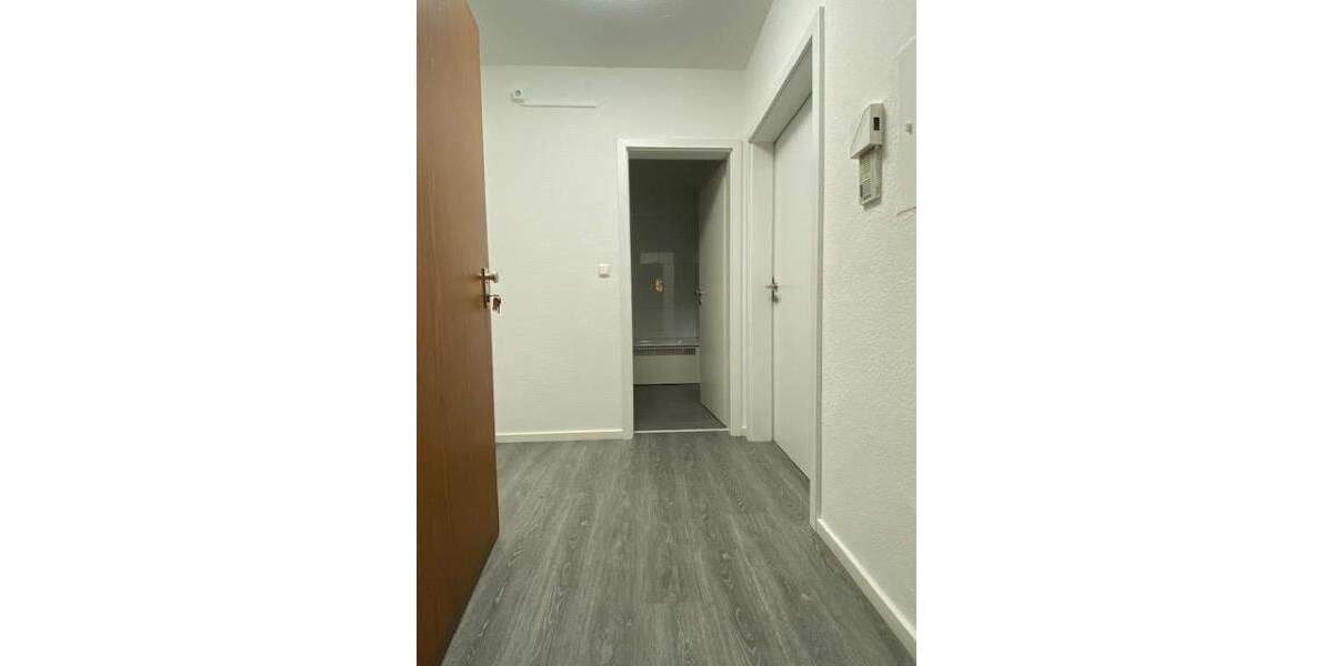 Helle 1-Zimmer Wohnung mit Balkon zimmer