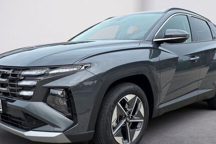 Hyundai TUCSON 3.490 km 32.490 &euro; Wolfhagen 34466
