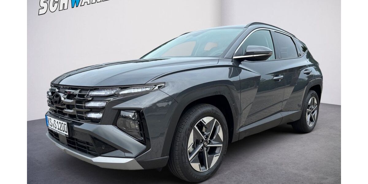 Hyundai TUCSON 3.490 km 32.490 &euro; Wolfhagen 34466