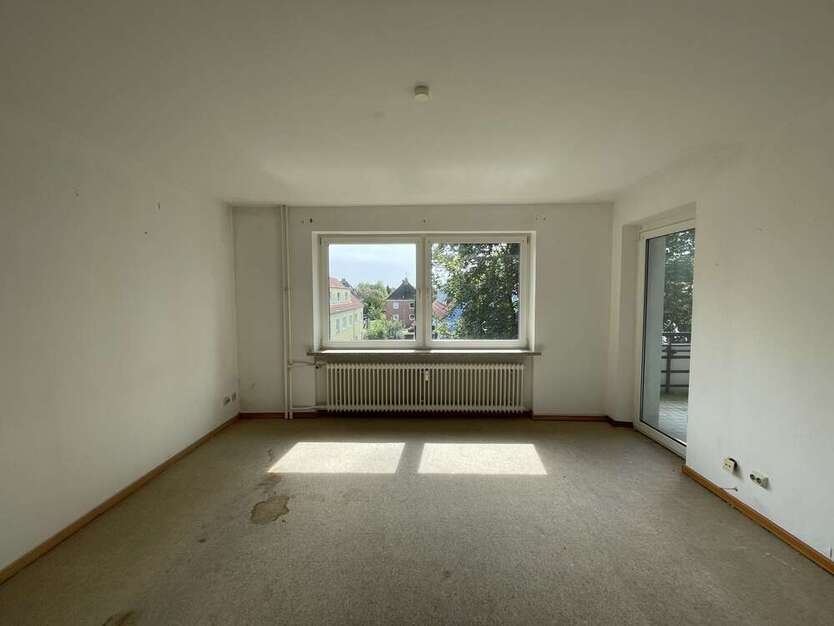 Wohnung zum Kaufen in Wilhelmshaven 85.000 € 77.76 m²