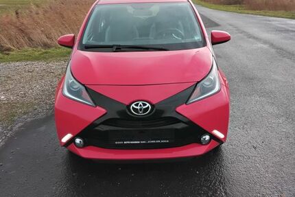 Toyota Aygo (X) 193.500 km 3.750 &euro; Wyk 25938