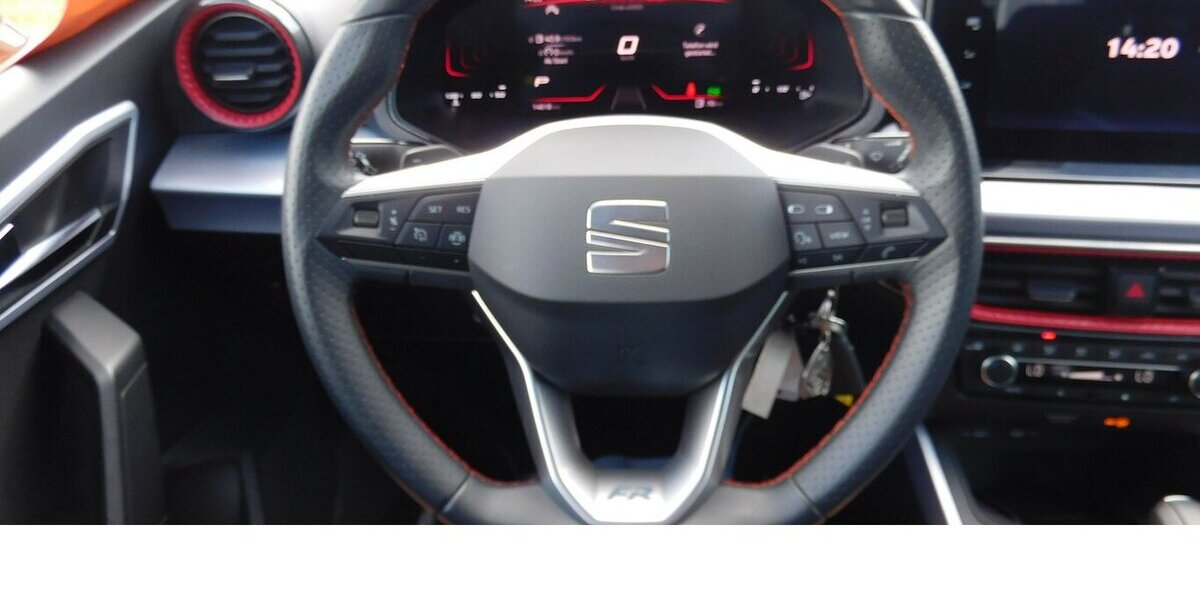 Seat Arona 1.0 FR-Line TSI BMT DSG Navi Klima Alu 14.600 km 17.990 &euro; Vordorf 38533