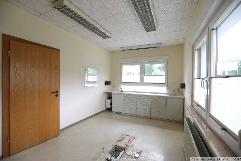 Gewerbeobjekt Pulsnitz - 9 Zimmer, 275.000&euro; | Angebot:26787179