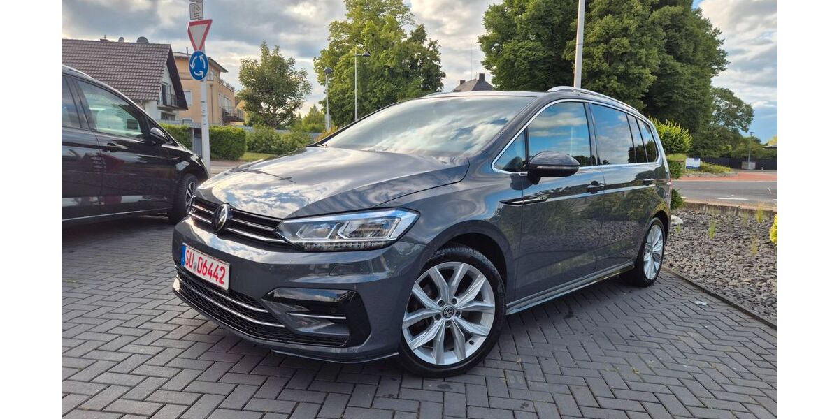 VW Touran 68.260 km 23.999 &euro; Bornheim 53332