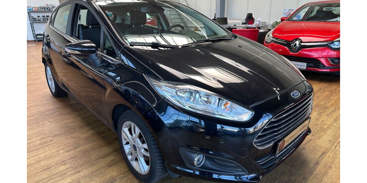 Ford Fiesta 45.535 km 7.950 &euro; Sankt Augustin 53757