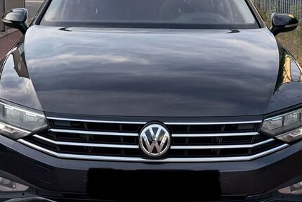 VW Passat 94.219 km 13.900 &euro; Düsseldorf 40227