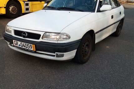 Opel Astra 84.100 km 1.600 &euro; Neugersdorf 02727