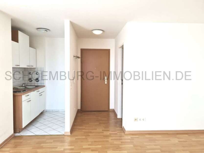 Wohnung zum Mieten in Glesien 290 € 23.39 m²