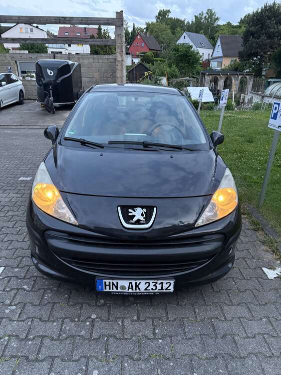 Peugeot 207 216.000 km 1.999 € Nordheim 74226