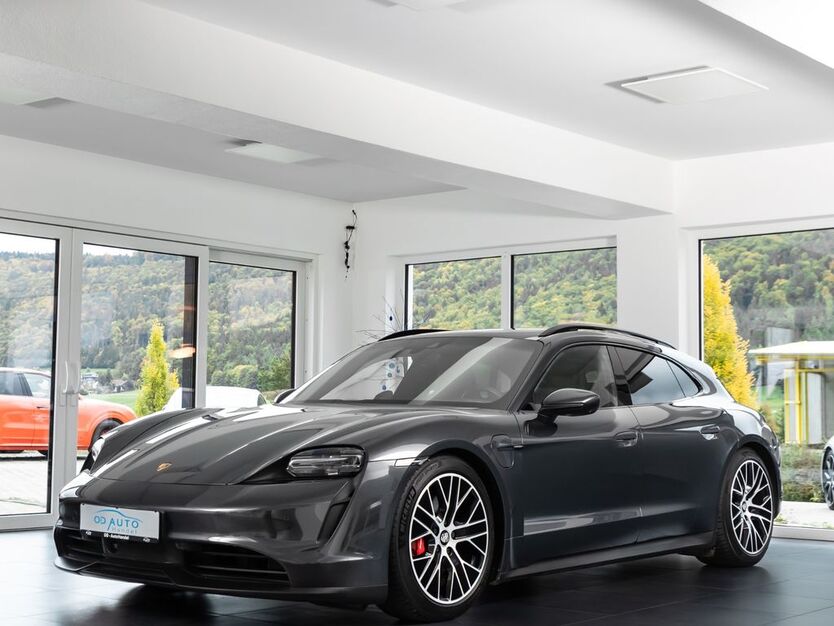 Porsche Taycan 35.000 km 75.000 € Rietheim-Weilheim 78604
