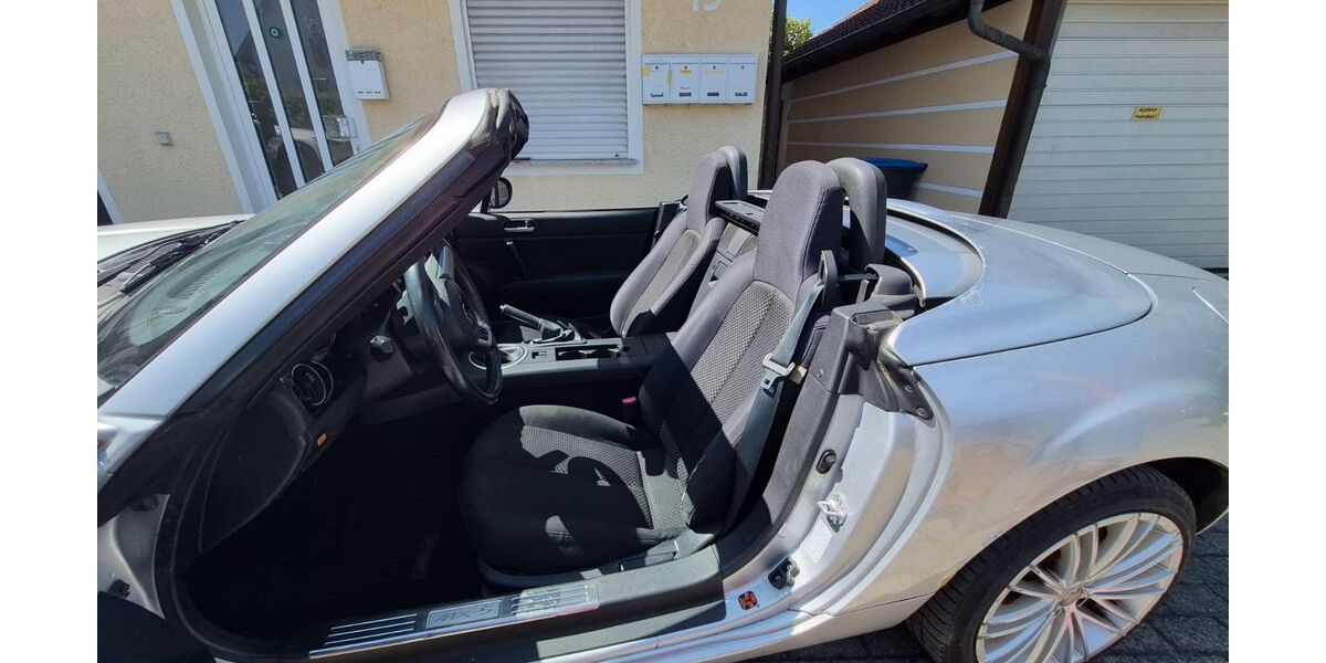 Mazda MX-5 250.000 km 2.900 &euro; Kirchentellinsfurt 72138