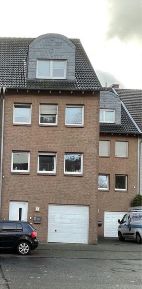 Haus Mehr-Generationen WG möglich zimmer