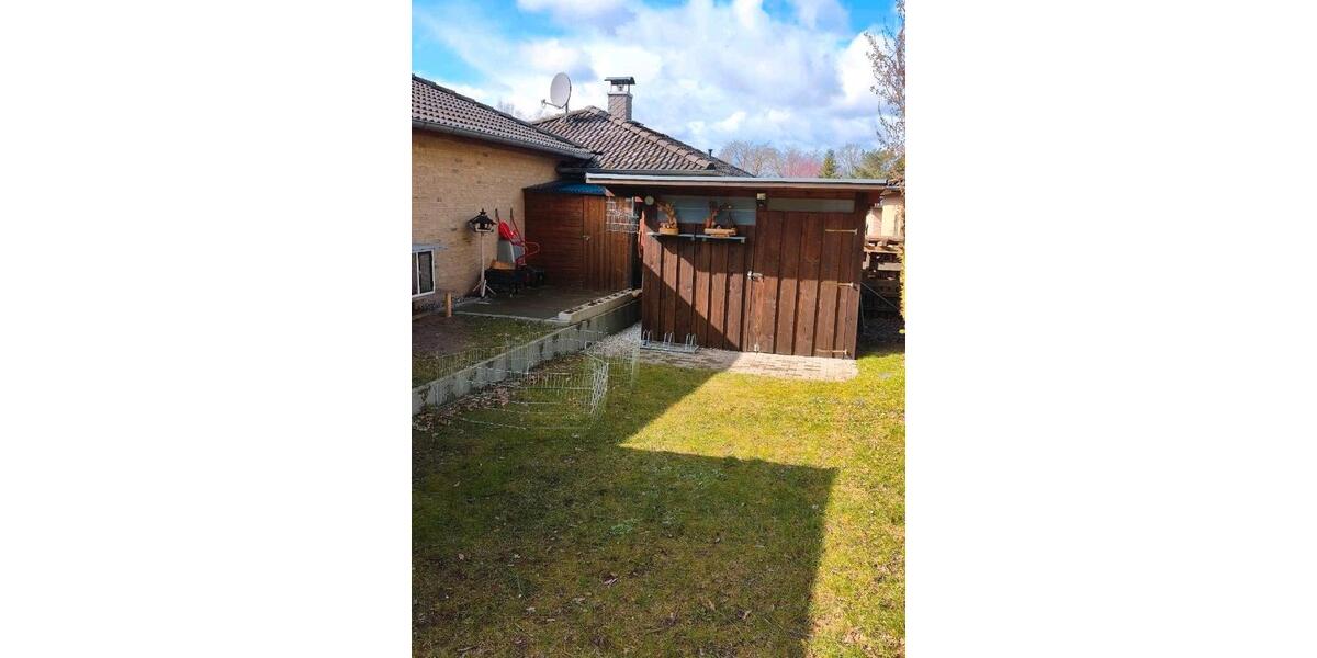 Bungalow Schwerin Gartenstadt - 4 Zimmer, 119 m&sup2;, 355.000&euro; | Angebot:26335589