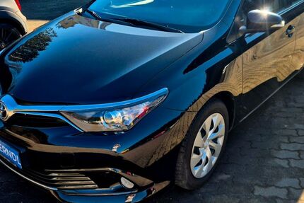 Toyota Auris 101.380 km 10.900 &euro; Pirmasens - Biebermühle 66978