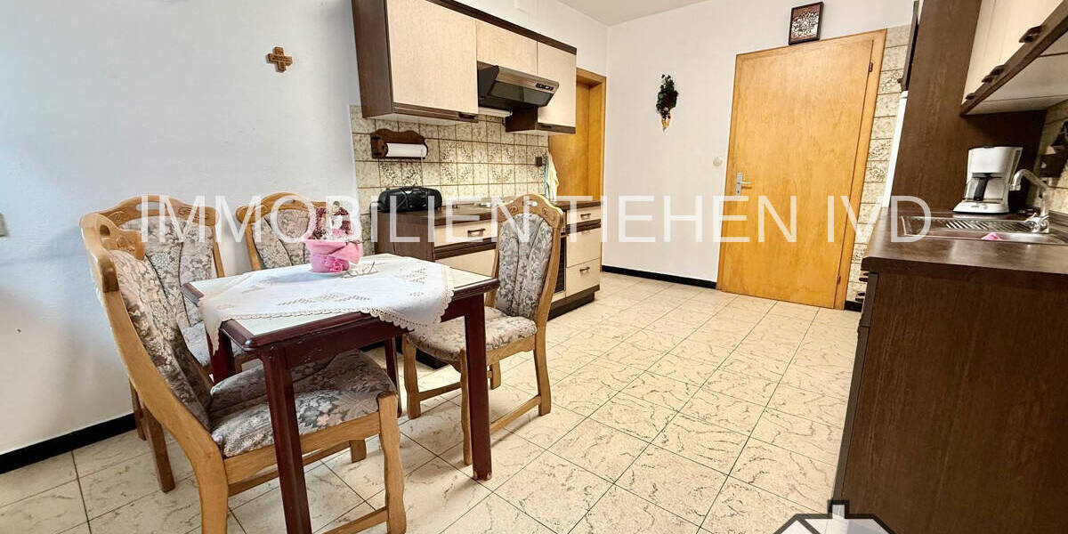 Einfamilienhaus Lähden - 8 Zimmer, 153 m&sup2;, 245.000&euro; | Angebot:24046962