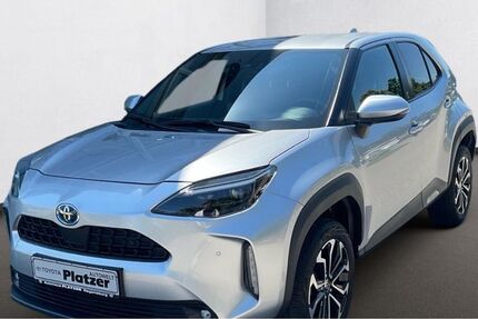 Toyota Yaris Cross 36.812 km 22.780 &euro; Regensburg 93055