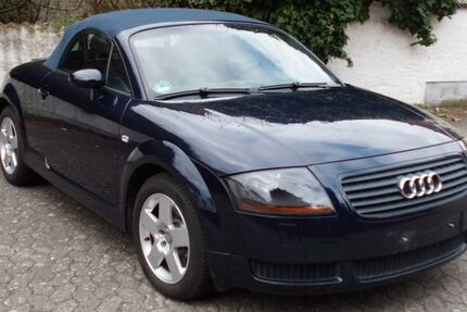 Audi TT 135.000 km 6.850 &euro; Frankfurt a. Main 65929