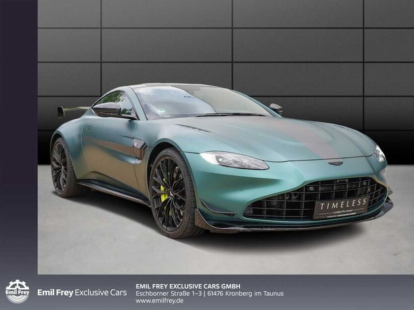 V8 Vantage