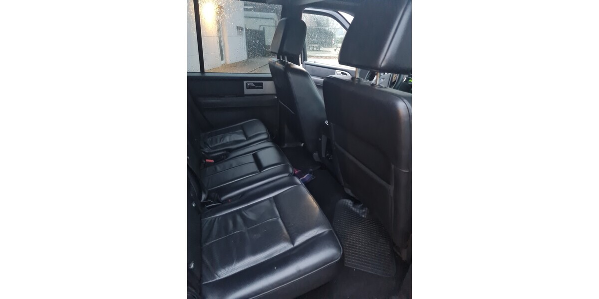 Ford Expedition 237.000 km 16.999 &euro; Bocholt 46395