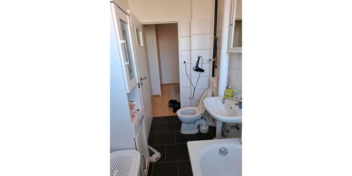 Etagenwohnung Berlin Spandau - 2 Zimmer, 65 m&sup2;, 1.170&euro; | Angebot:26035652