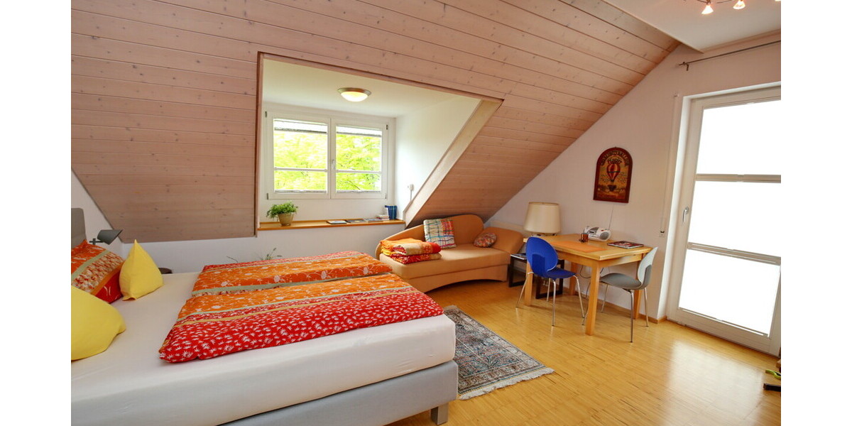 Luxuriöses Wohnhaus mit vermieteter Hausarztpraxis - Mehrfamilienhaus, Wohnhaus Ottersweier | Angebot:26918523