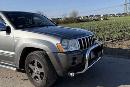 Jeep Grand Cherokee 231.000 km 9.000 &euro; Lampertheim 68623