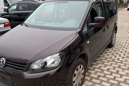 VW Caddy 184.000 km 5.600 &euro; Bünde 32257