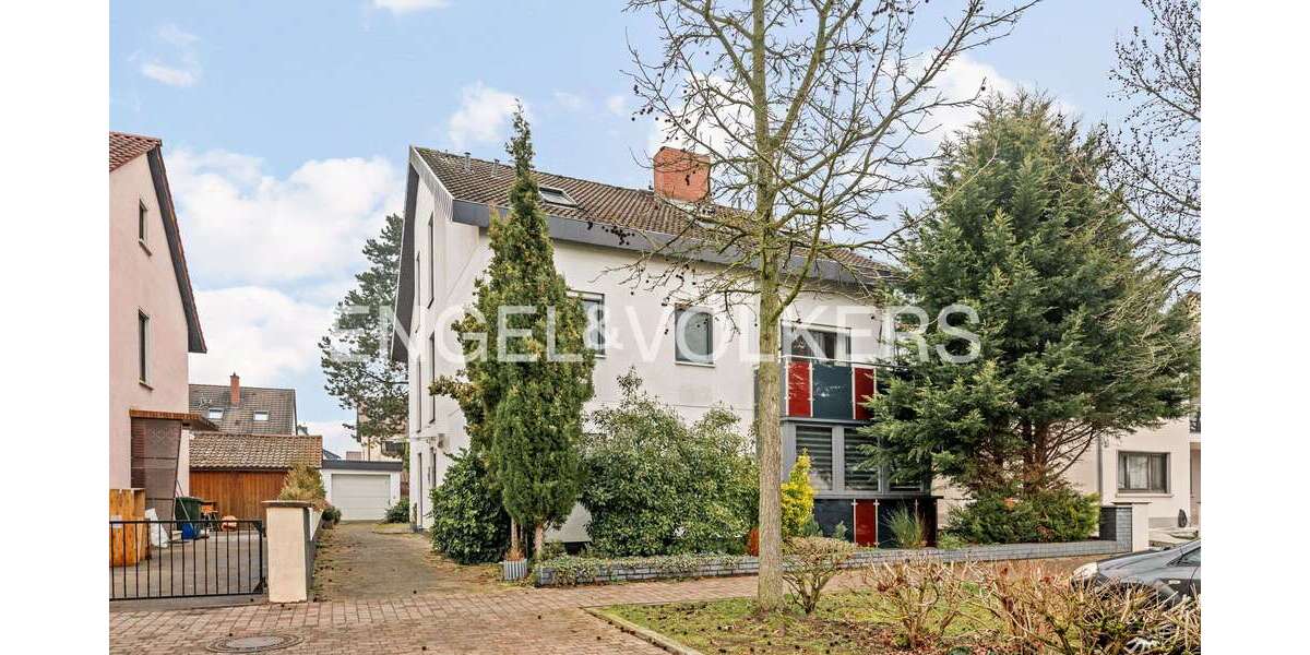 Einfamilienhaus Hockenheim - 9 Zimmer, 300 m&sup2;, 700.000&euro; | Angebot:26896852