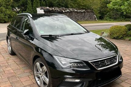 Seat Leon 102.900 km 13.250 € Hahnbach 92256