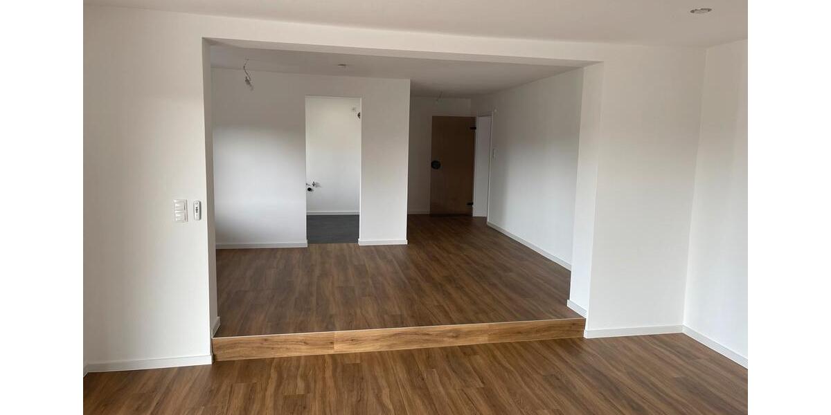 Erdgeschoßwohnung Walldürn - 3 Zimmer, 104 m&sup2;, 970&euro; | Angebot:26313617