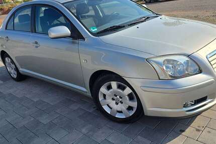 Toyota Avensis 149.975 km 4.990 &euro; Ramstein-Miesenbach 66877