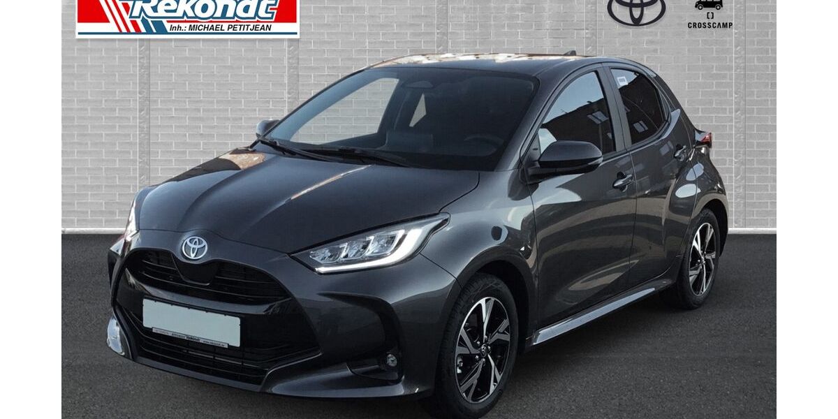 Toyota Yaris 2.678 km 23.990 &euro; Lübeck 23566