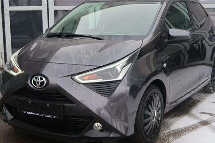 Toyota Aygo X 38.820 km 14.440 &euro; Mühldorf 84453