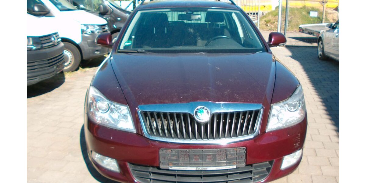 Skoda Octavia 235.000 km 2.999 &euro; Ernsgaden 85119