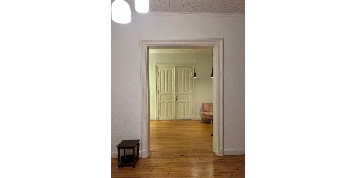 Charmante Altbauwohnung zentral in Kiel 4 zimmer