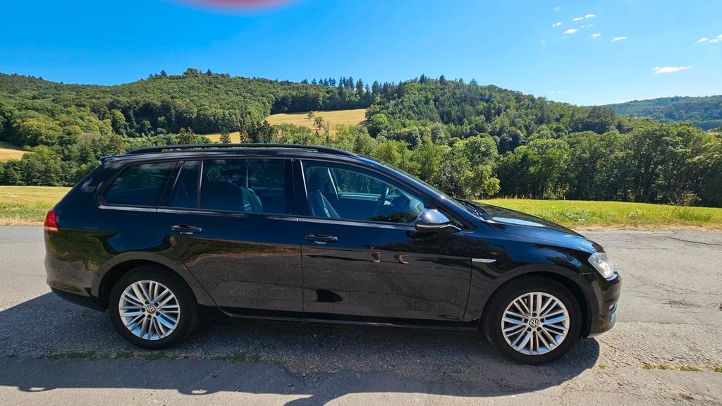 VW Golf 271.000 km 7.450 &euro; Lautertal 64686