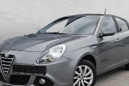 Alfa Romeo Giulietta 92.000 km 11.690 &euro; Regensburg 93059