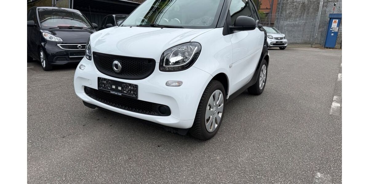 Smart ForTwo 71.450 km 8.490 &euro; Lübeck 23554