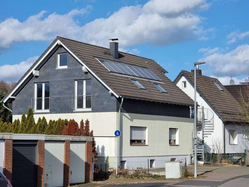 Haus zum Kaufen in Bergisch Gladbach 498.000 € 160 m²