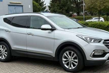 Hyundai SANTA FE 135.218 km 16.990 &euro; Alsdorf - Aachen 52477