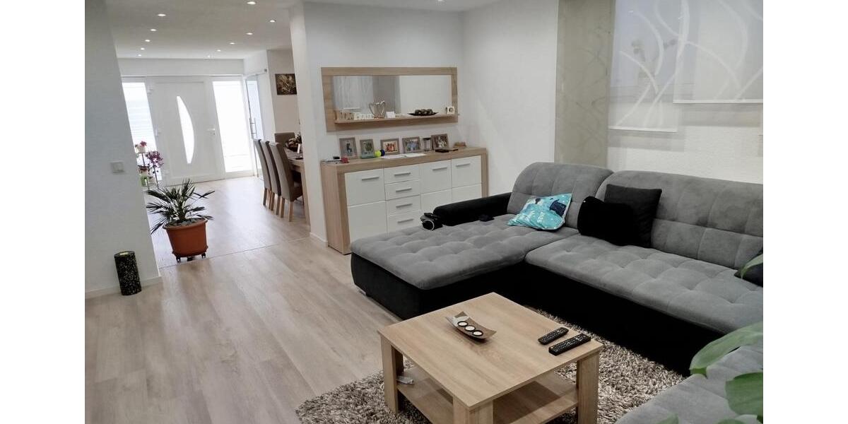Mehrfamilienhaus, Wohnhaus Höheinöd - 7.5 Zimmer, 263 m&sup2;, 399.000&euro; | Angebot:26997468