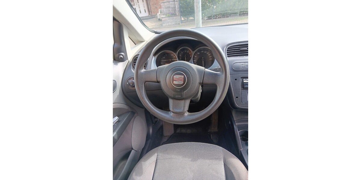 Seat Altea 198.000 km 2.500 € Erftstadt 50374