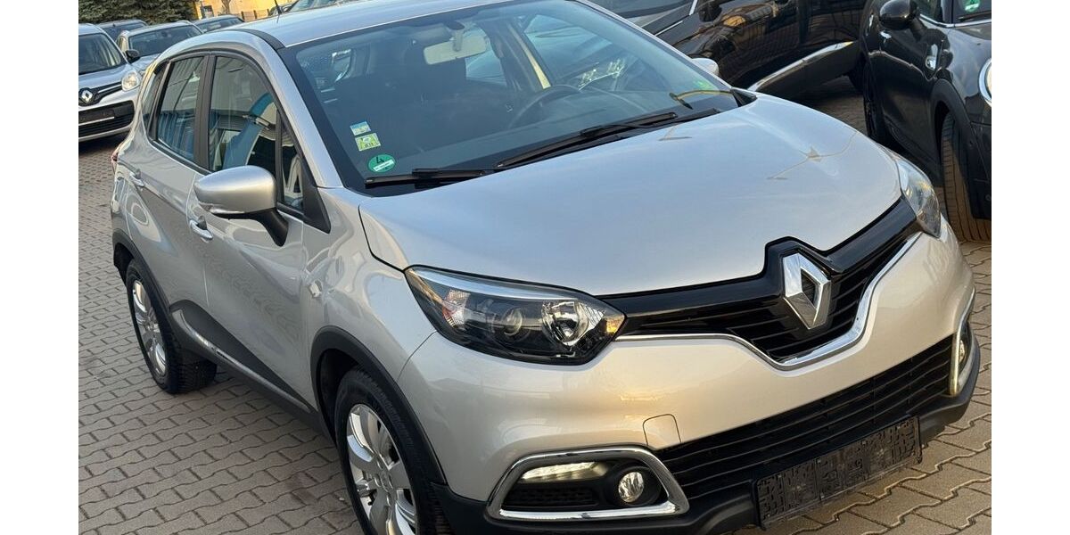 Renault Captur 180.000 km 5.980 &euro; pforzheim 75181