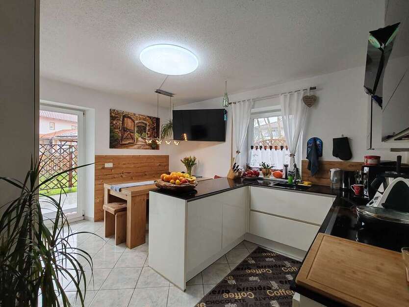 Wohnung zum Kaufen in Tacherting 499.000 € 150 m²