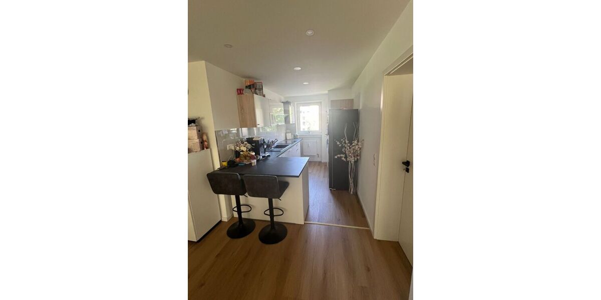 Provisionsfrei* Kernsanierte 3,5 ZKB Wohnung LU Süd 90m2 - Etagenwohnung Ludwigshafen Parkinsel | Angebot:26417276