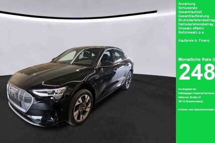 Audi e-tron 30.693 km 31.535 € Oelde (Stromberg) 59302