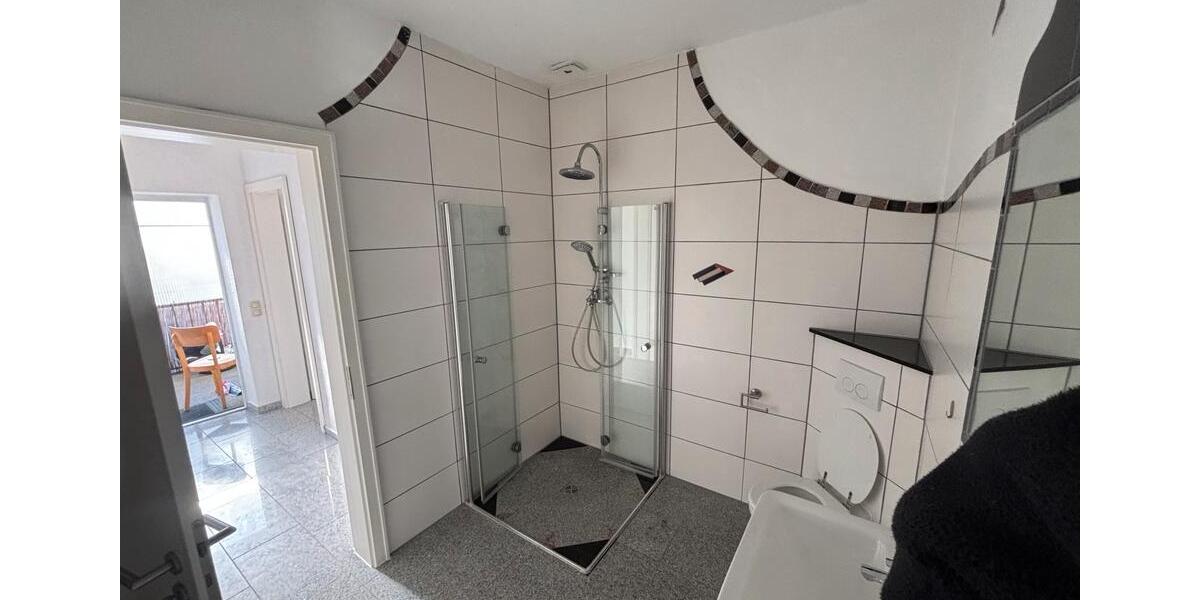 Etagenwohnung Wetter (Hessen) - 2 Zimmer, 70 m&sup2;, 800&euro; | Angebot:25321342