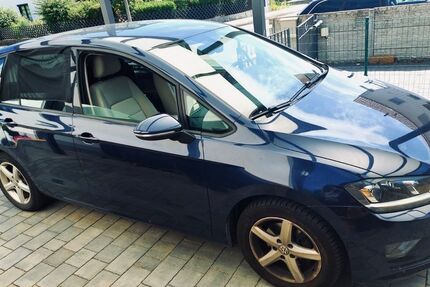 VW Golf Sportsvan 100.800 km 10.500 € Hausen 91353