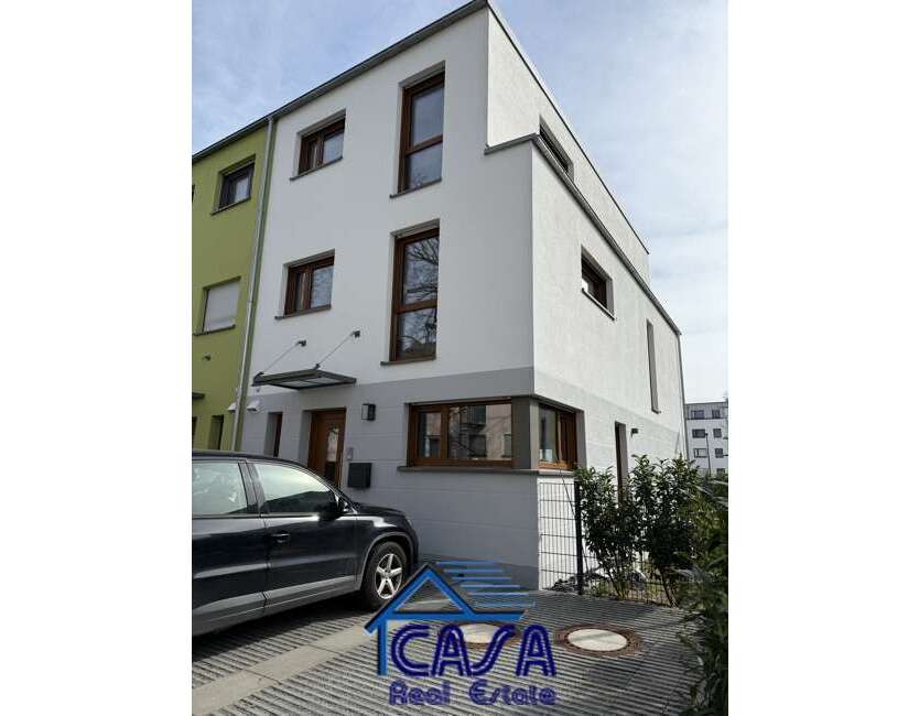Haus zum Mieten in Frankfurt am Main Griesheim 2.595 € 155 m²
