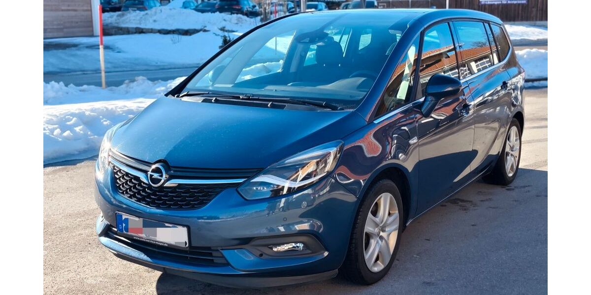 Opel Zafira 123.000 km 12.900 &euro; München 81829